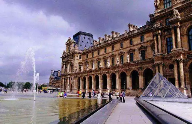 法国巴黎高等管理学院图片